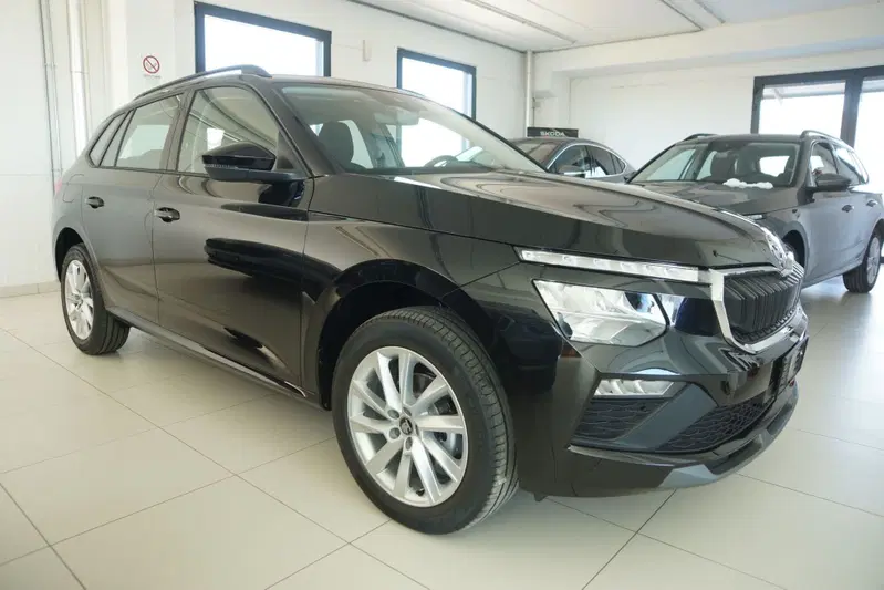Skoda Kamiq nuova a Torino (7)