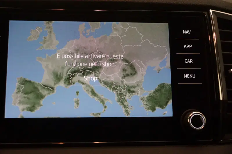 Skoda Karoq usata a Torino (18)