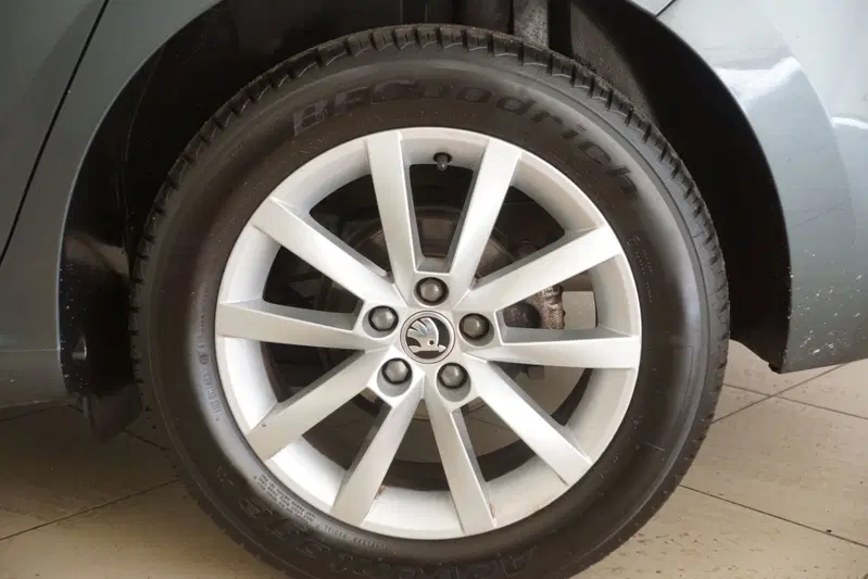 Skoda Scala usata a Torino (19)