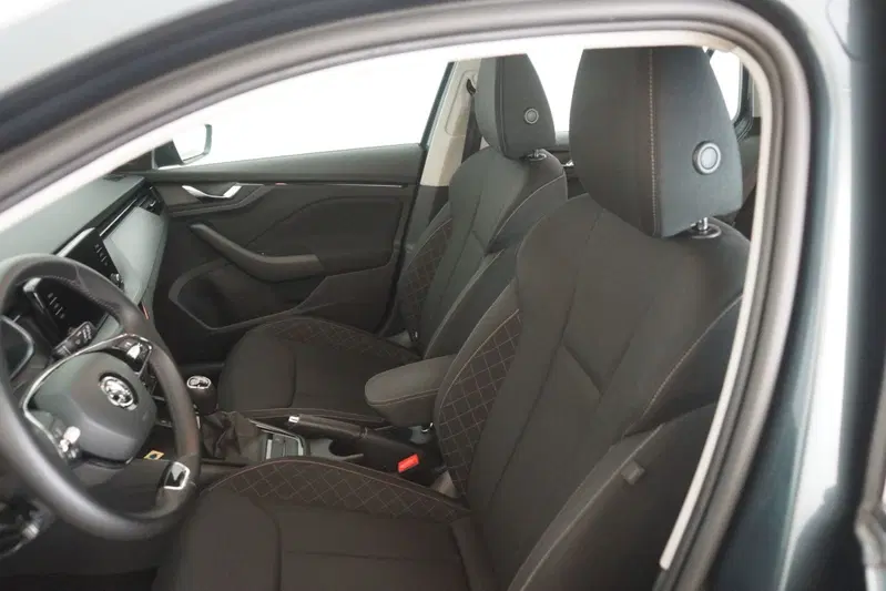 Skoda Scala usata a Torino (9)