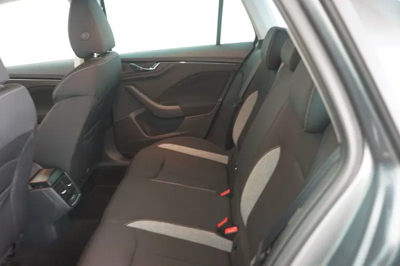 Skoda Kamiq usata a Torino (8)
