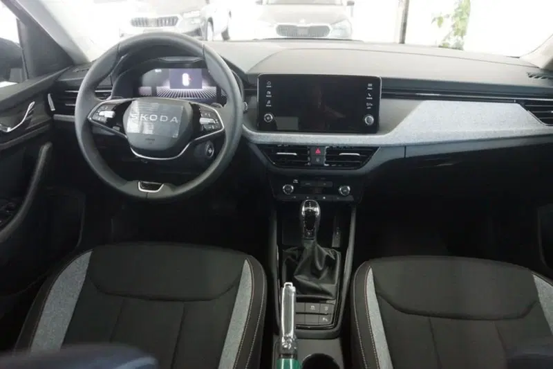 Skoda Kamiq nuova a Torino (10)