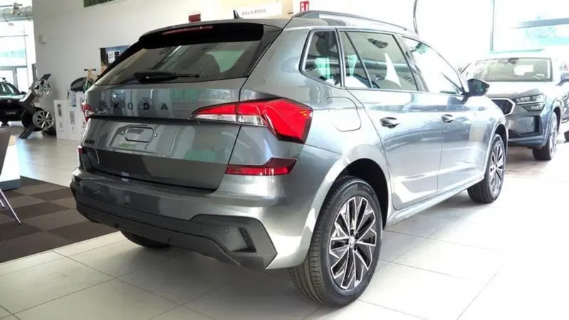 Skoda Kamiq nuova a Torino (7)