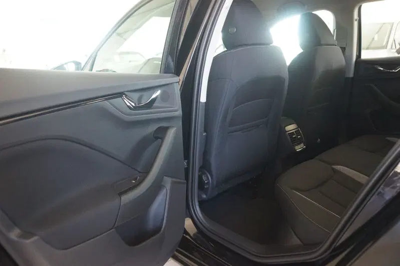 Skoda Kamiq nuova a Torino (13)