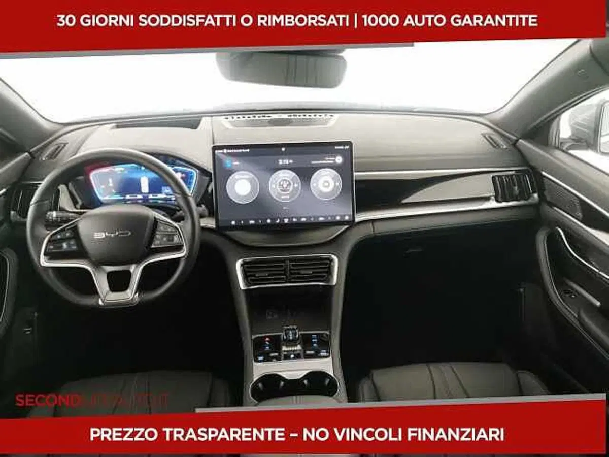 Byd Seal U DM-i  usata a Chieti (19)