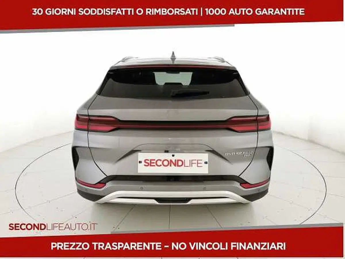 Byd Seal U DM-i  usata a Chieti (8)