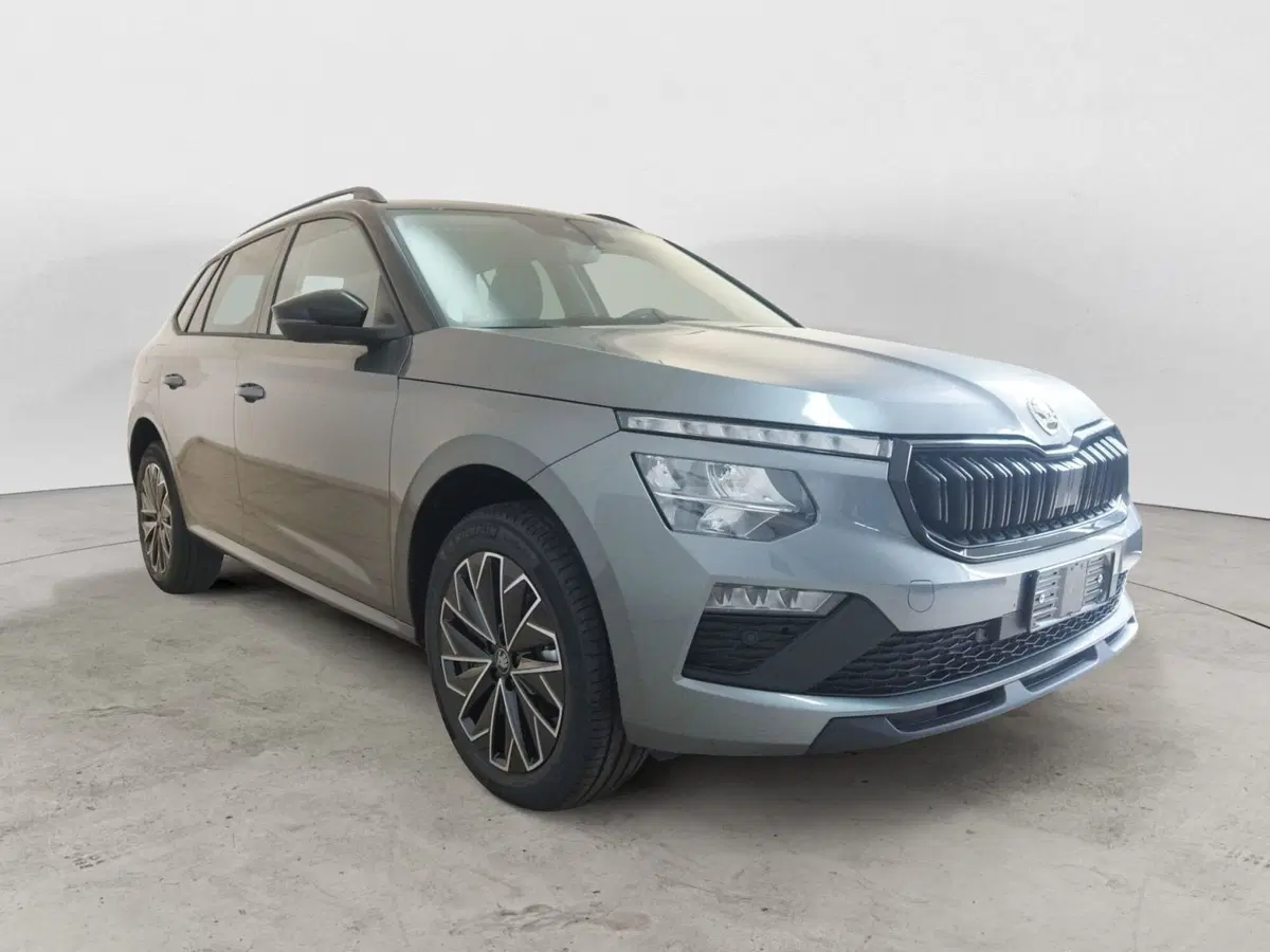 Skoda Kamiq nuova a Torino (5)