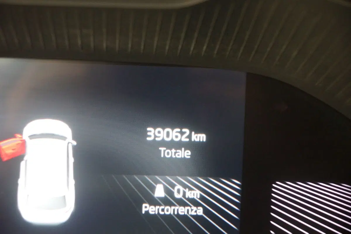 Skoda Karoq usata a Torino (12)