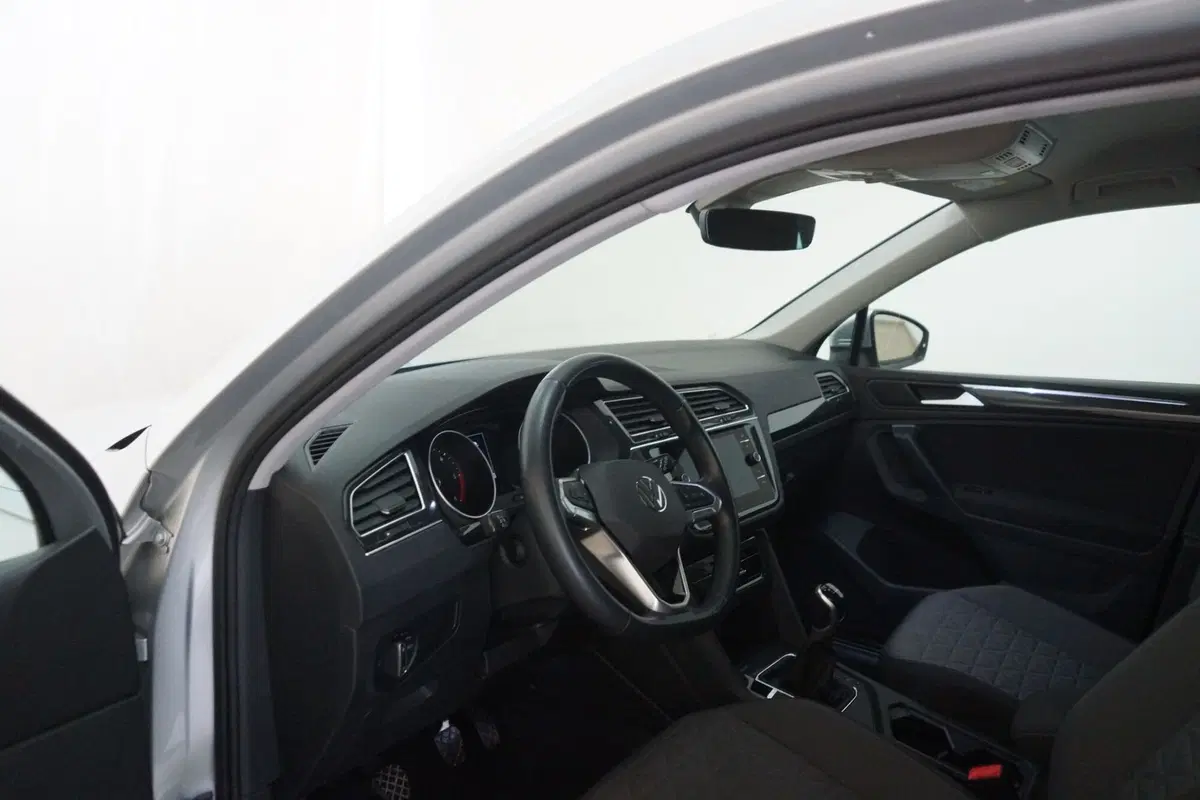 Volkswagen Tiguan usata a Torino (10)