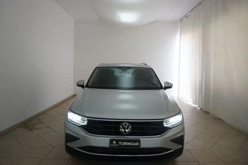 Volkswagen Tiguan usata a Torino (19)