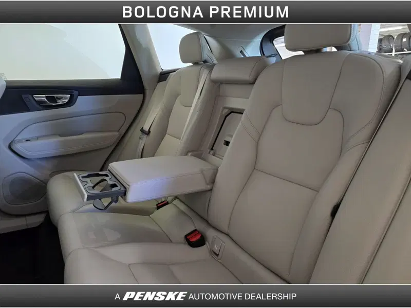 Volvo XC60 usata a Bologna (14)