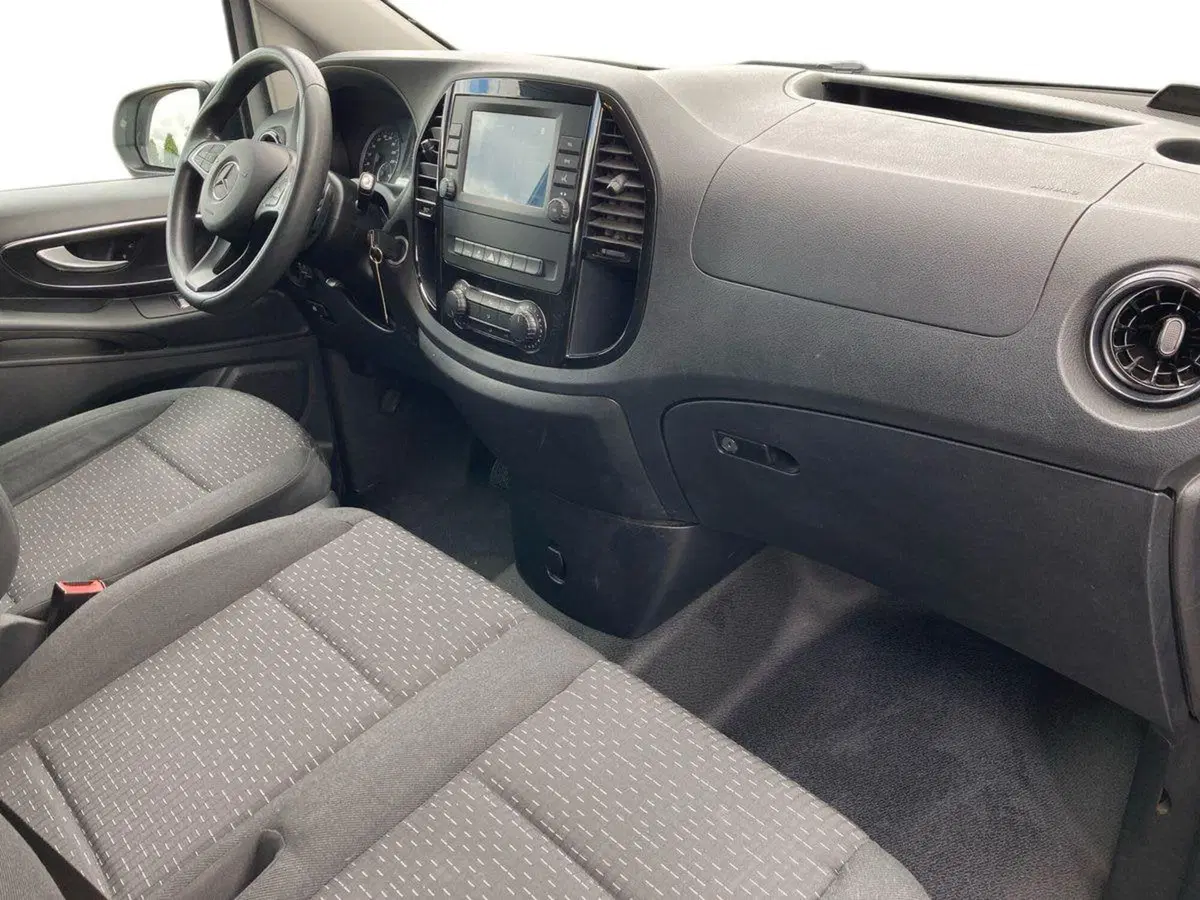 Mercedes-Benz Vito usata a Milano (15)