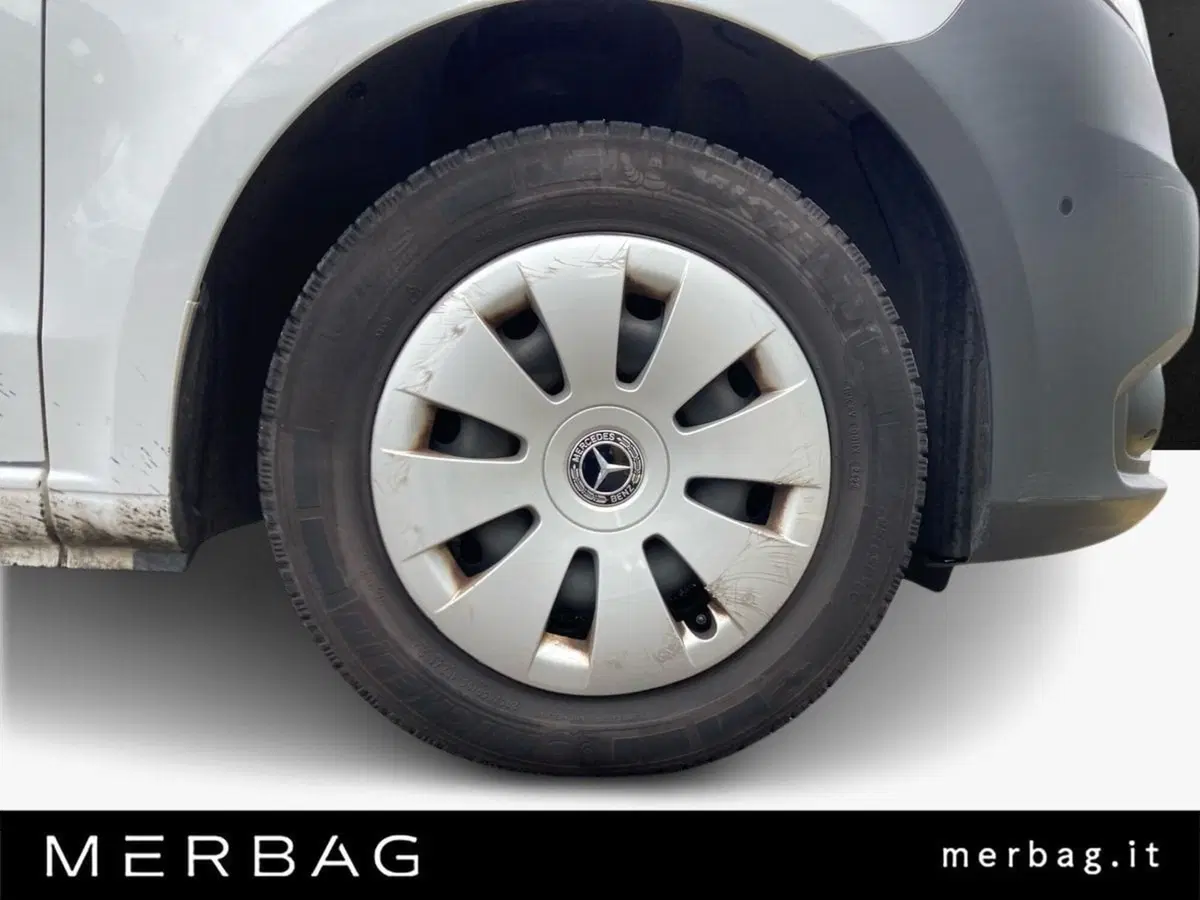 Mercedes-Benz Vito usata a Milano (17)