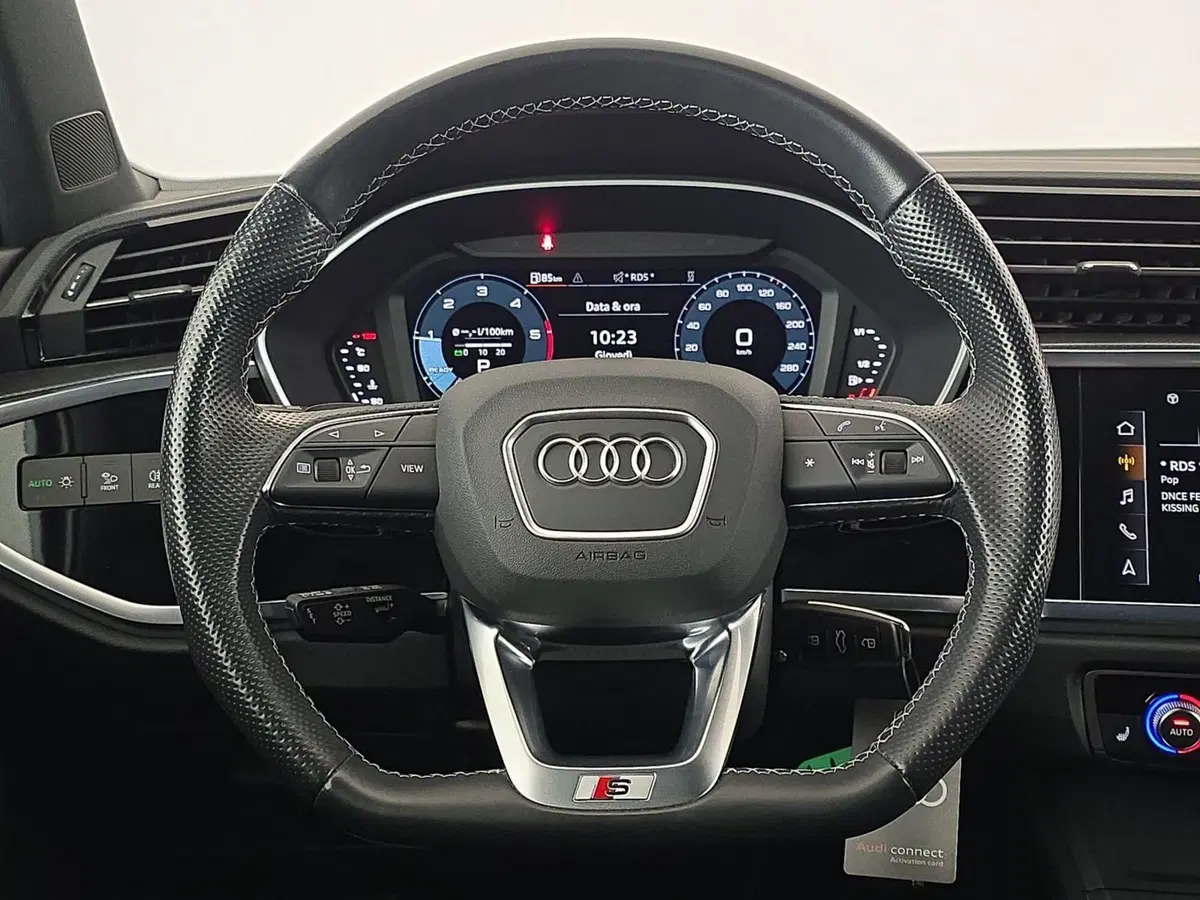 Audi Q3 Sportback usata a Alessandria (12)