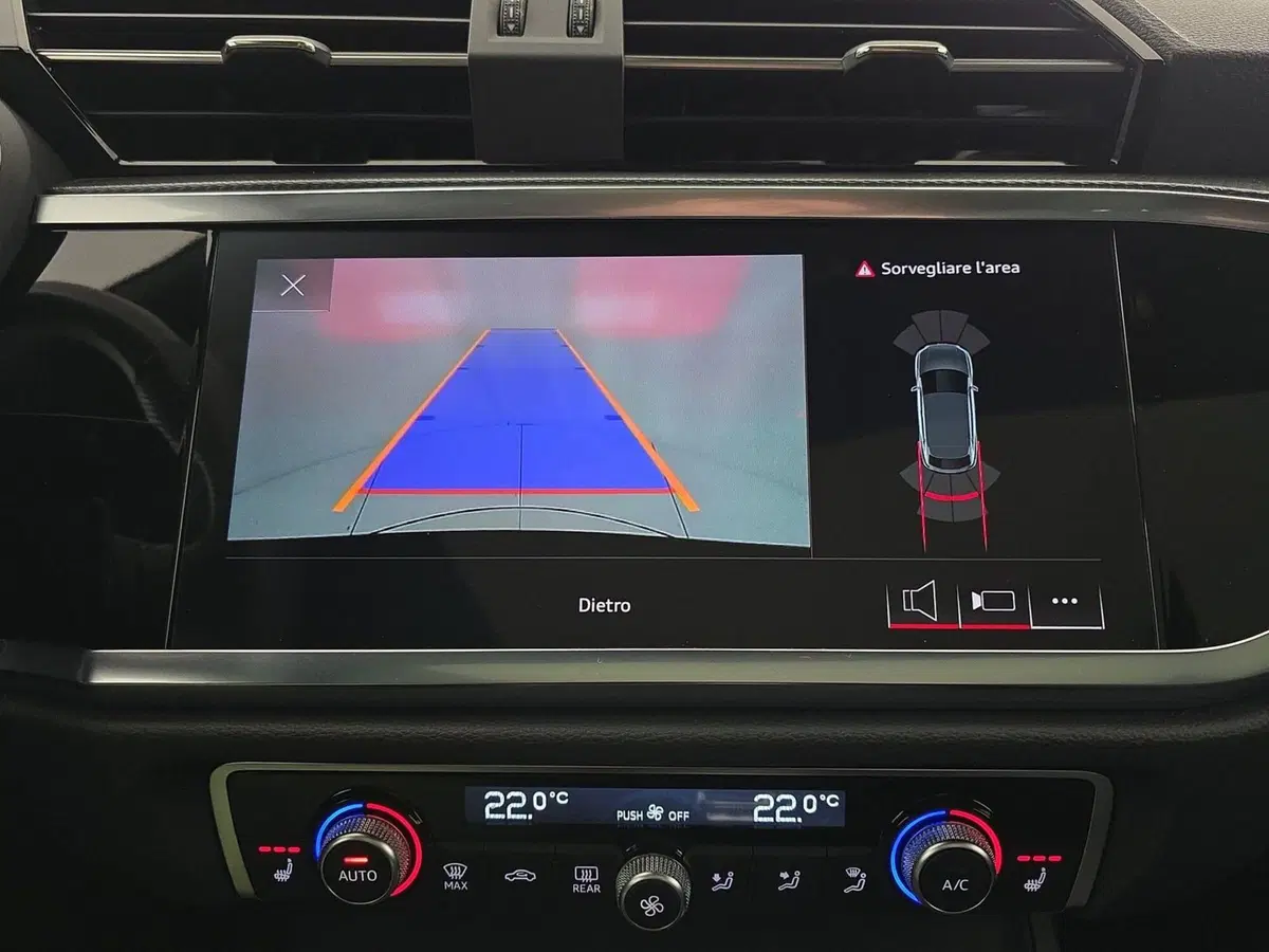 Audi Q3 Sportback usata a Alessandria (16)