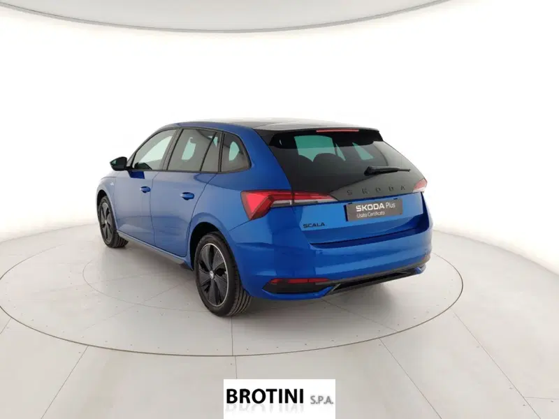 Skoda Scala nuova a Massa-Carrara (2)