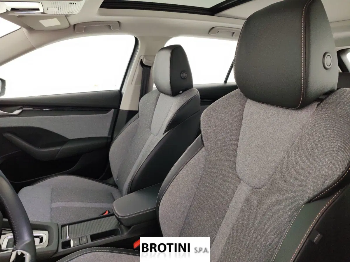 Skoda Octavia Station Wagon usata a Massa-Carrara (9)