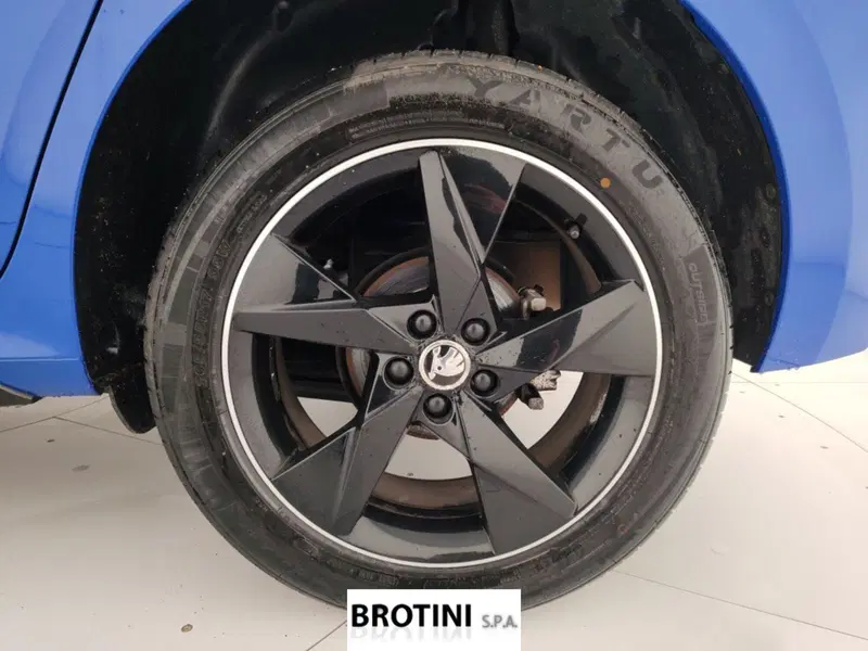 Skoda Kamiq usata a Massa-Carrara (6)