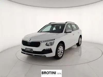 Skoda Kamiq 1.0 tsi Selection 95cv del 2024 usata a Massa