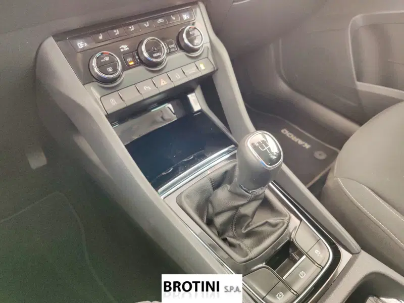 Skoda Karoq usata a Massa-Carrara (11)