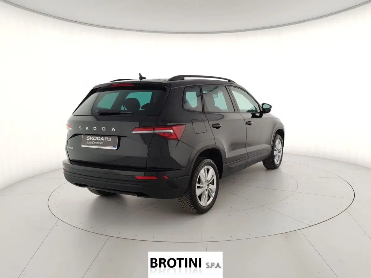 Skoda Karoq usata a Massa-Carrara (3)