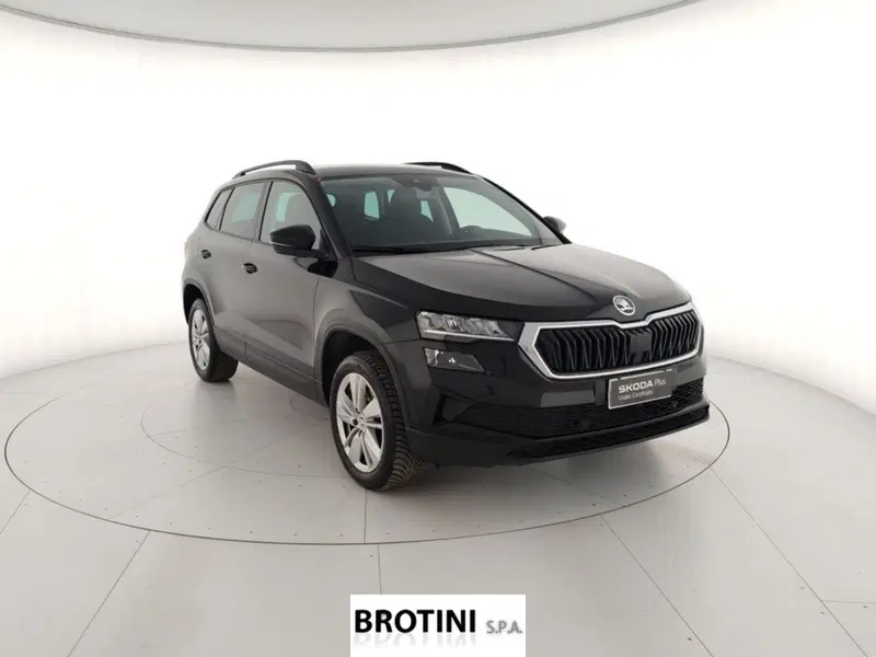 Skoda Karoq usata a Massa-Carrara (4)