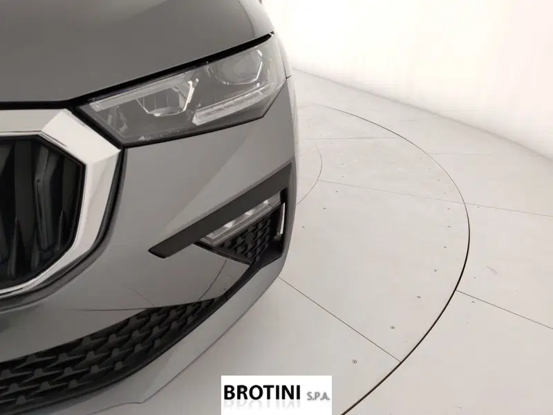 Skoda Scala nuova a Massa-Carrara (12)