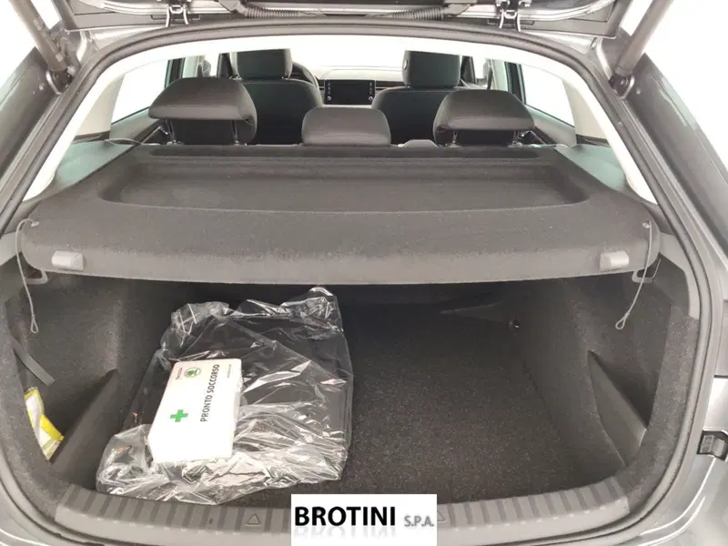 Skoda Scala nuova a Massa-Carrara (7)