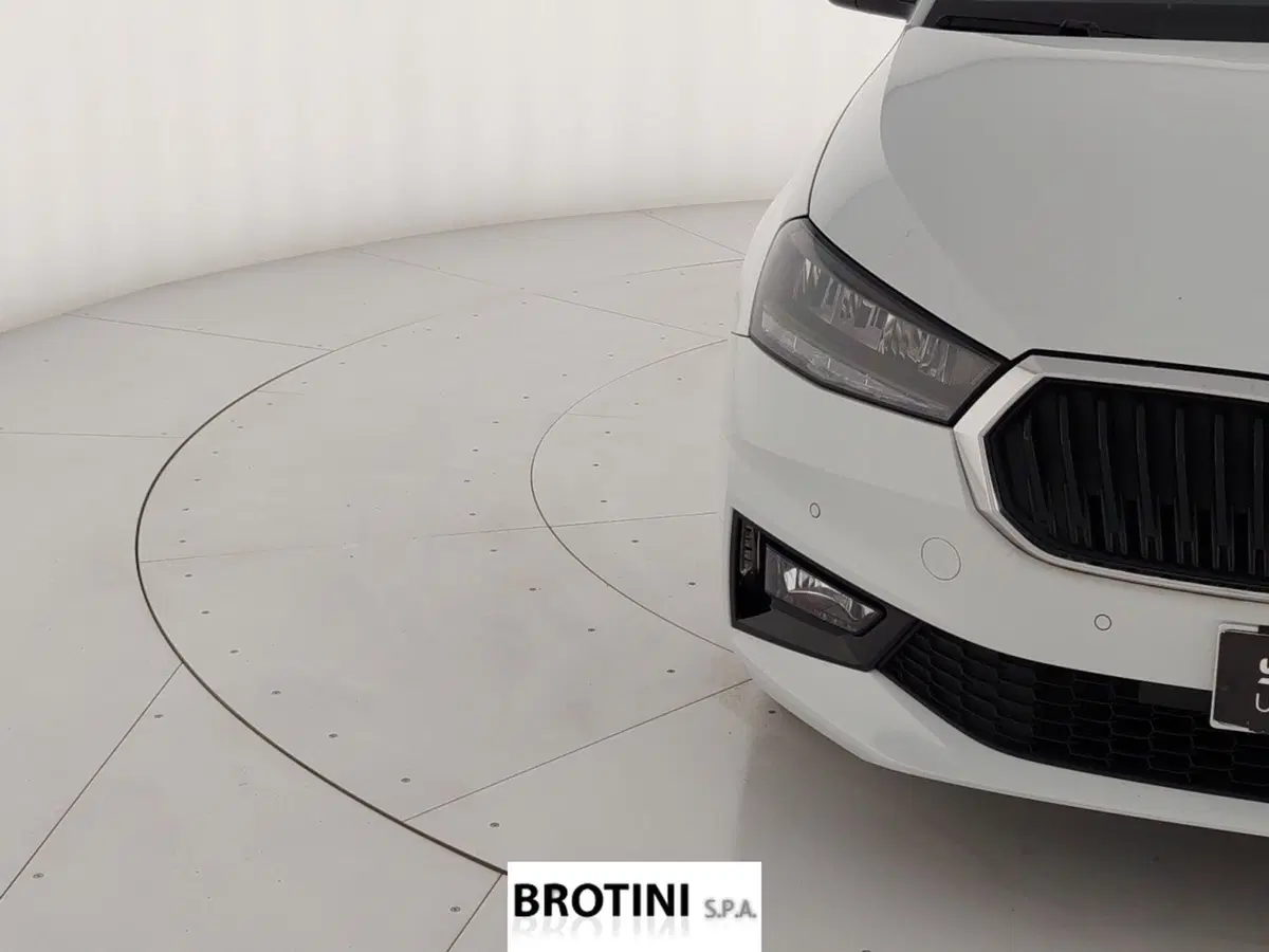 Skoda Fabia usata a Massa-Carrara (5)