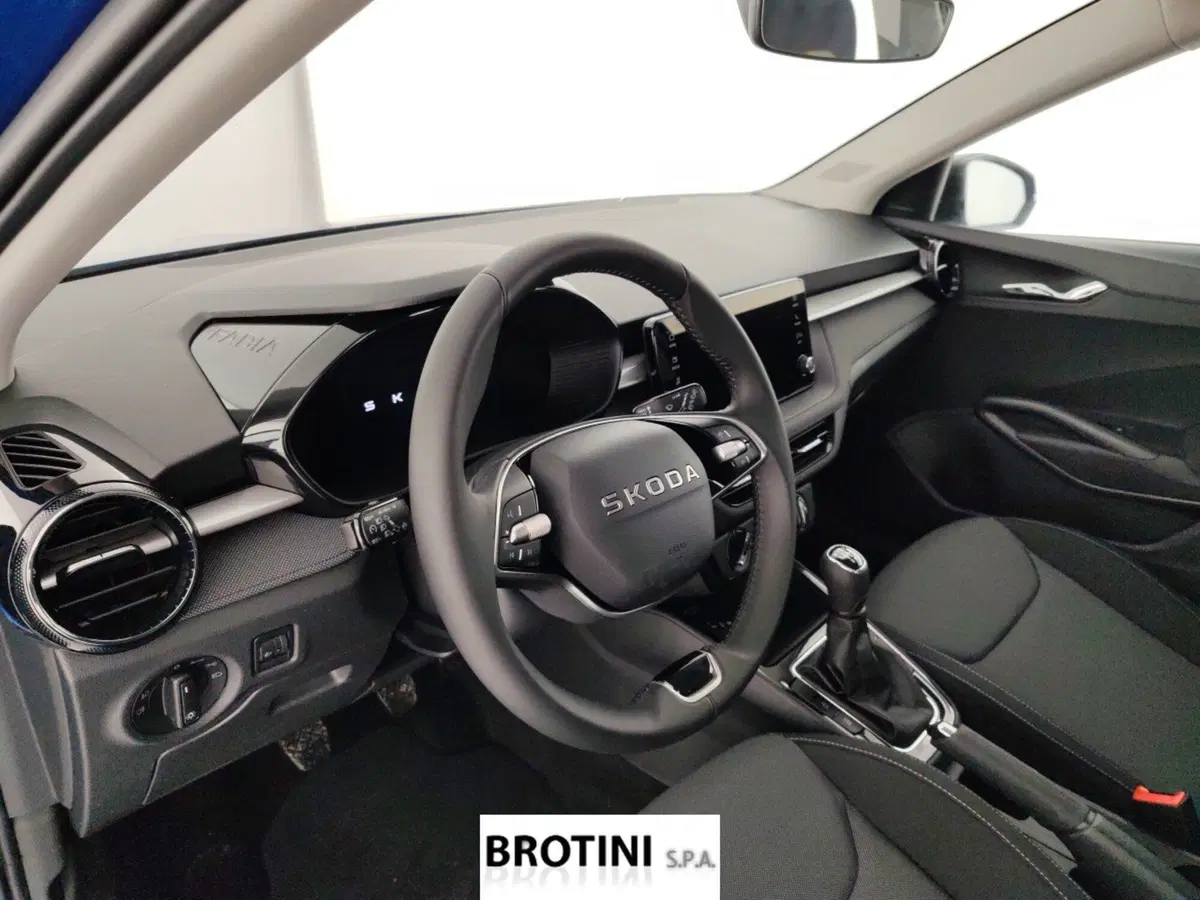 Skoda Fabia nuova a Massa-Carrara (8)