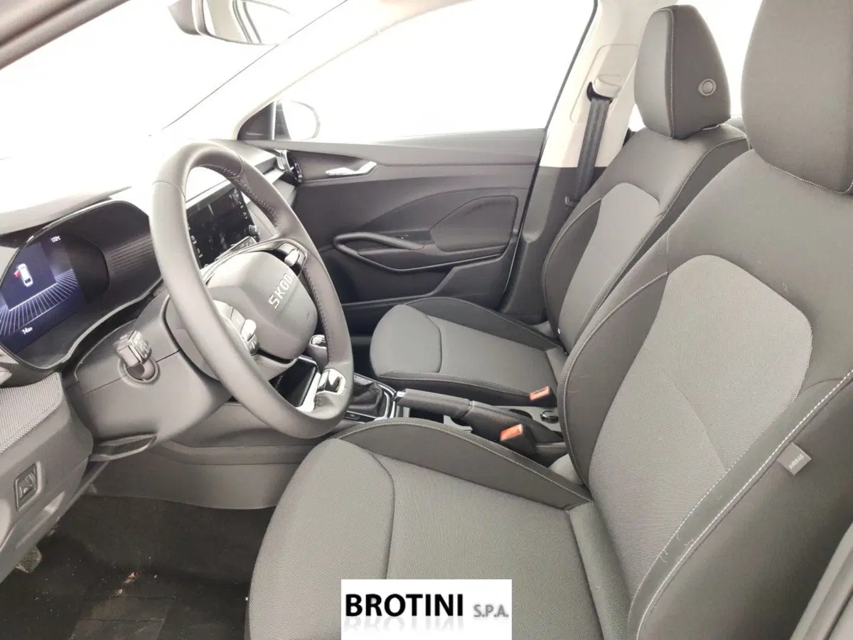 Skoda Fabia nuova a Massa-Carrara (7)
