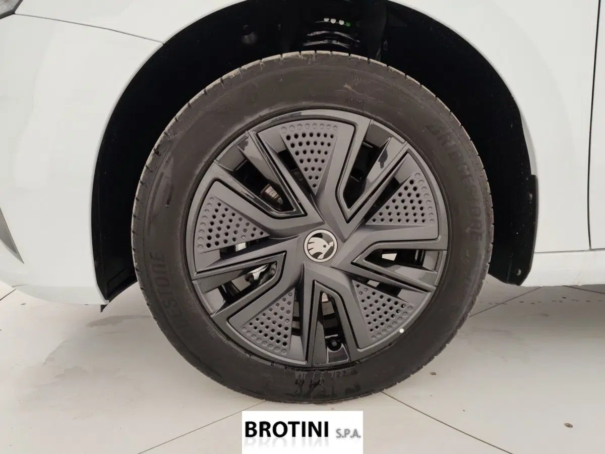 Skoda Fabia nuova a Massa-Carrara (6)