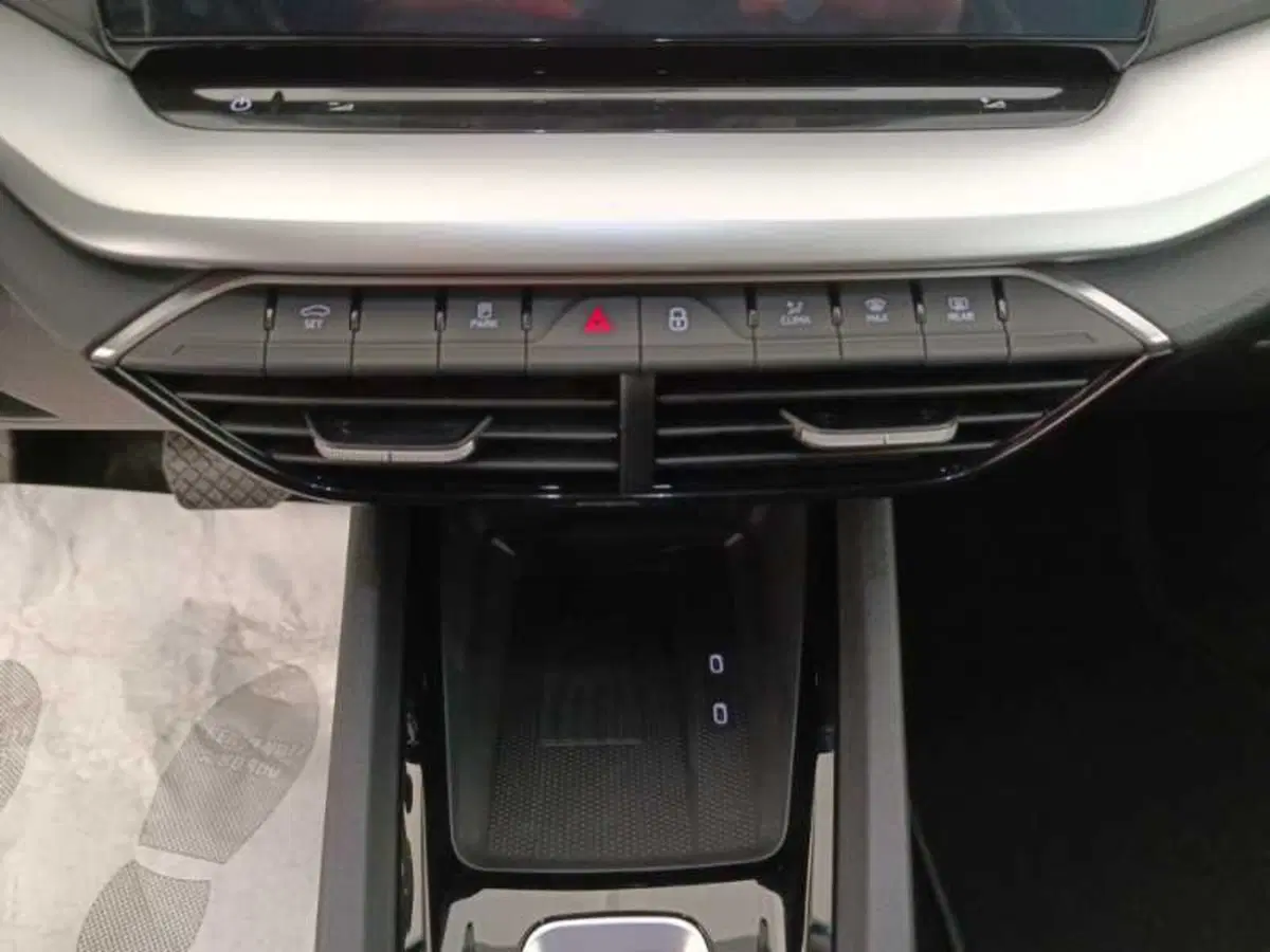 Skoda Octavia Station Wagon nuova a Treviso (18)