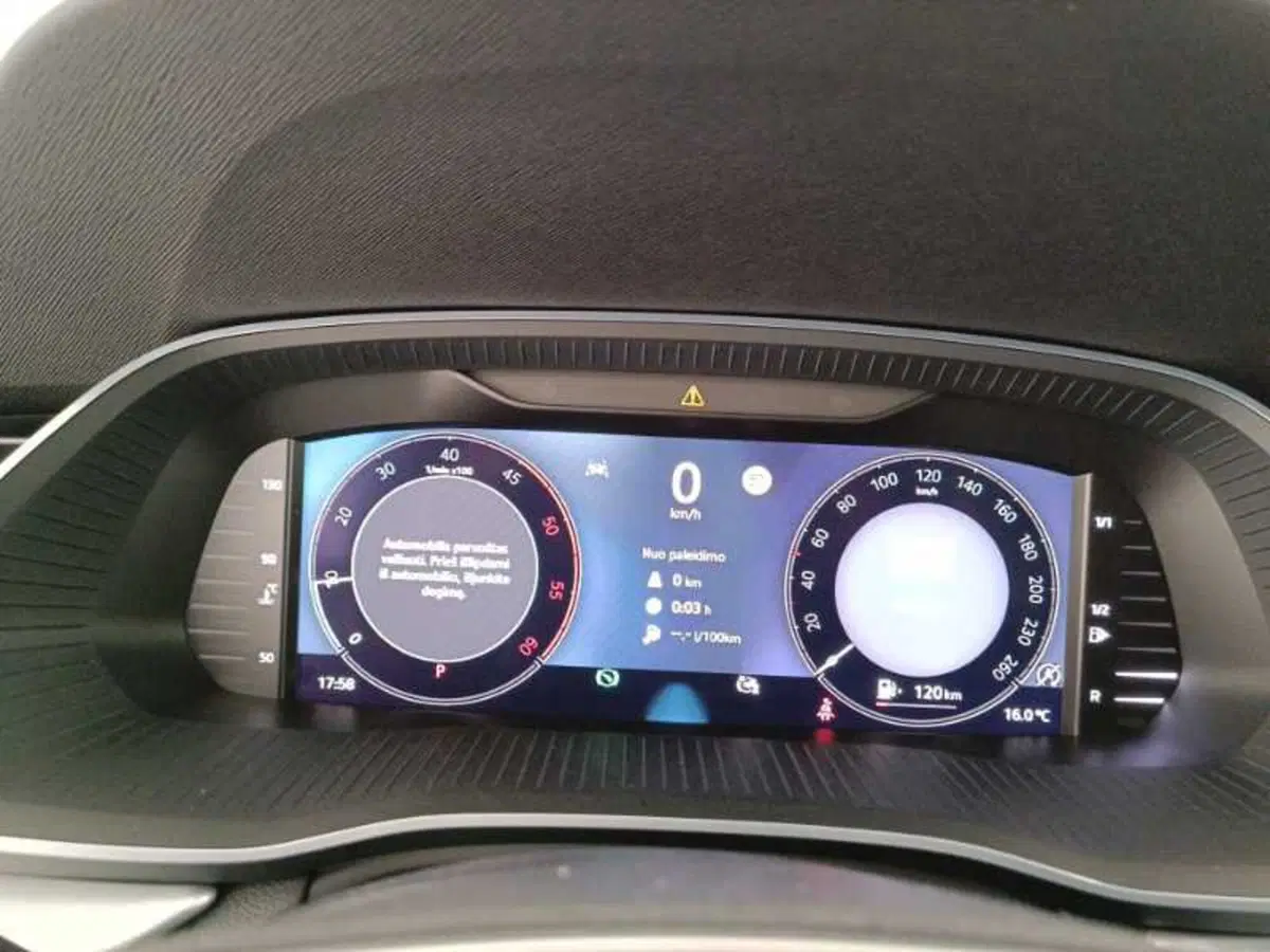 Skoda Octavia Station Wagon nuova a Treviso (15)