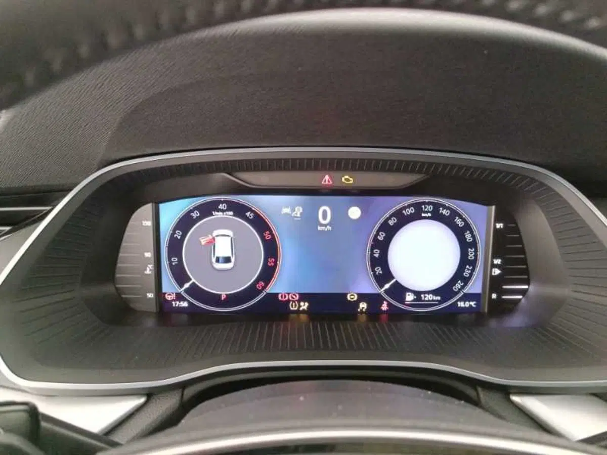 Skoda Octavia Station Wagon nuova a Treviso (15)