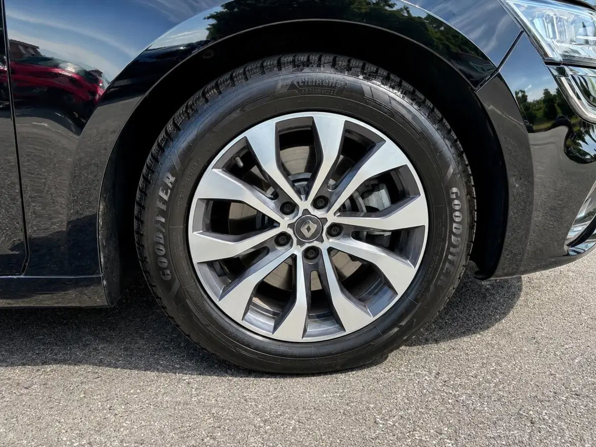 Renault Talisman SporTour usata a Rimini (10)