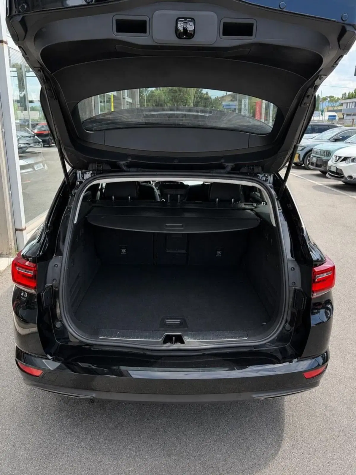 Renault Talisman SporTour usata a Rimini (14)