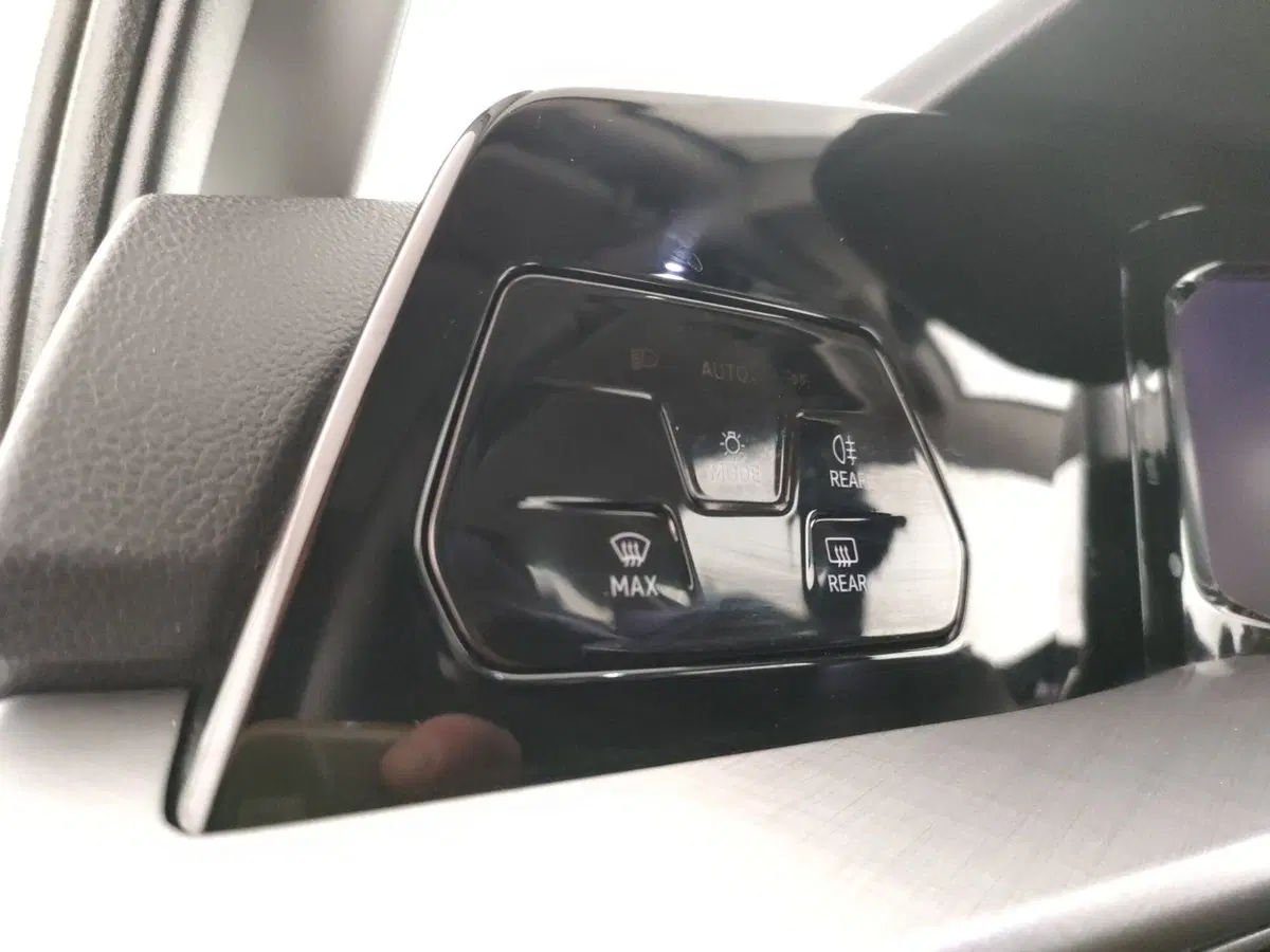 Volkswagen Golf usata a Napoli (13)