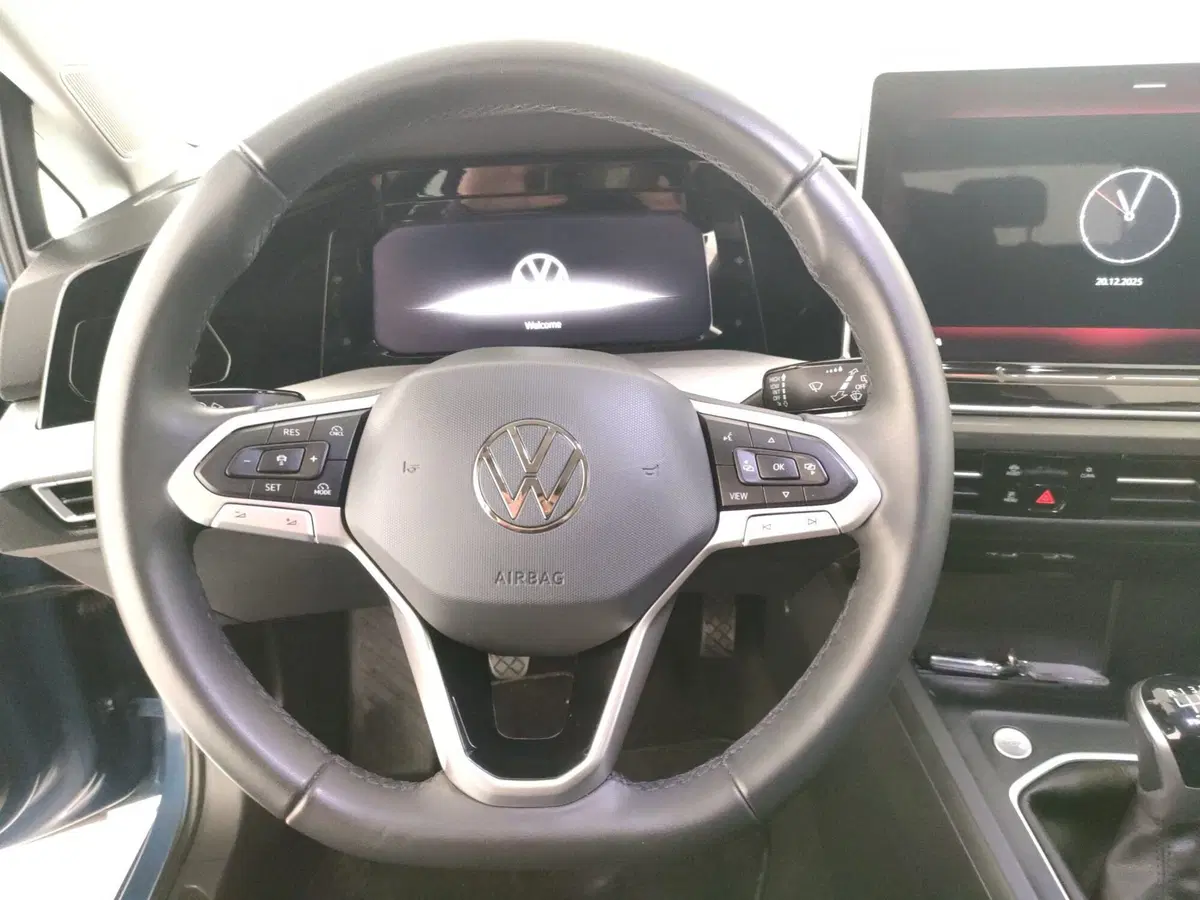 Volkswagen Golf usata a Napoli (15)