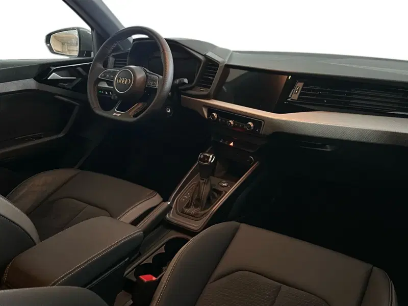 Audi A1 Sportback usata a Napoli (10)