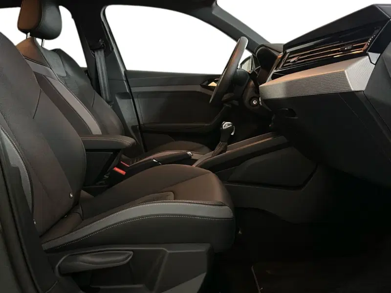 Audi A1 Sportback usata a Napoli (7)
