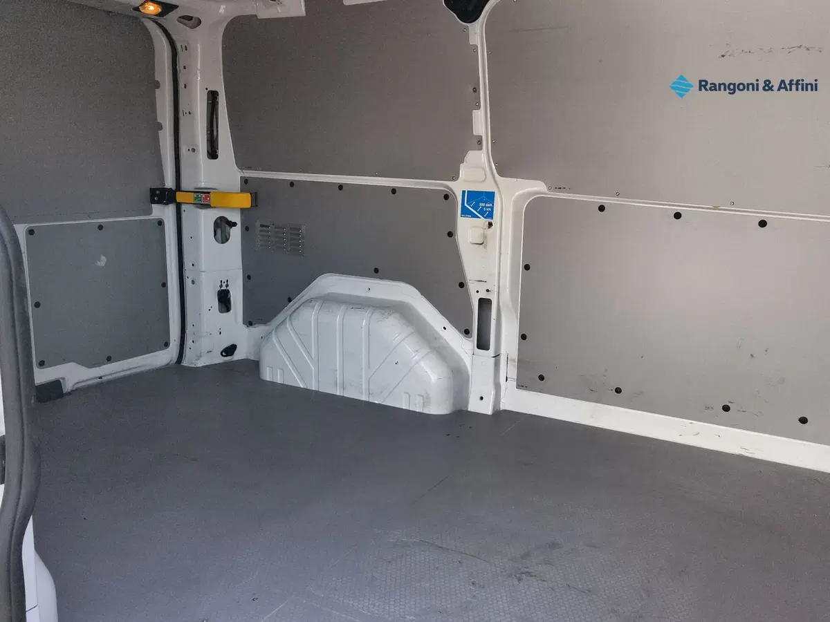 Ford Transit Custom Furgone usata a Brescia (15)
