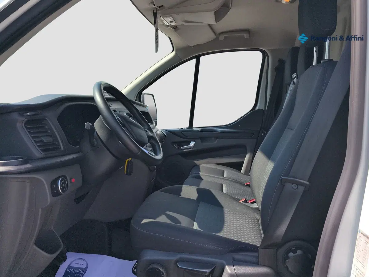 Ford Transit Custom Furgone usata a Brescia (9)