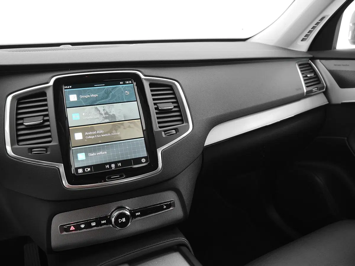 Volvo XC90 usata a Prato (11)