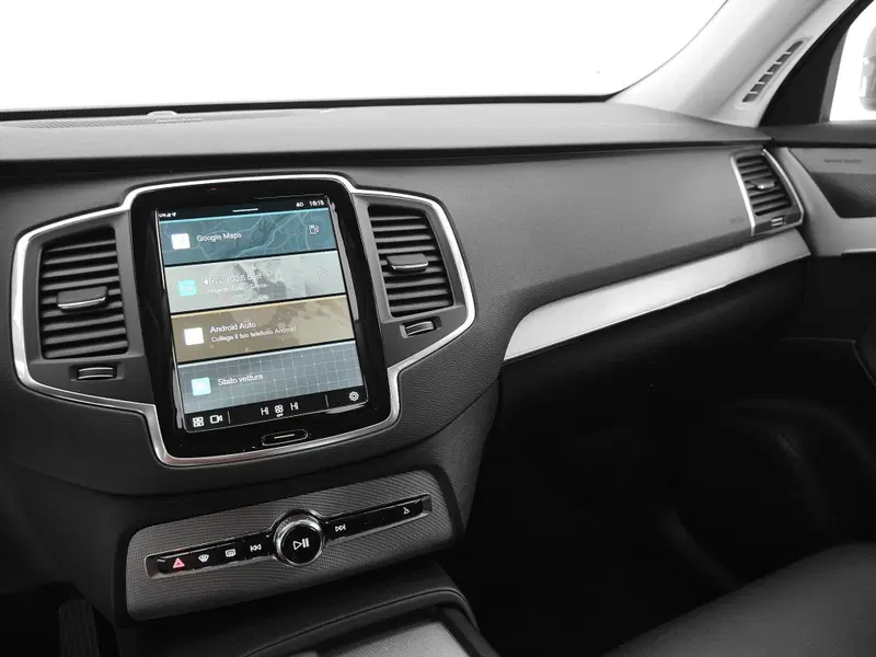 Volvo XC90 usata a Prato (11)