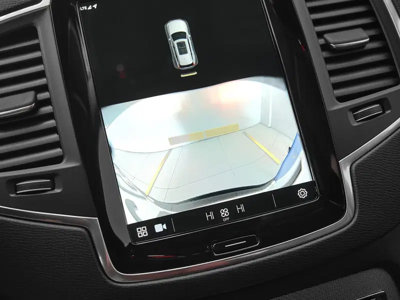 Volvo XC90 usata a Prato (13)