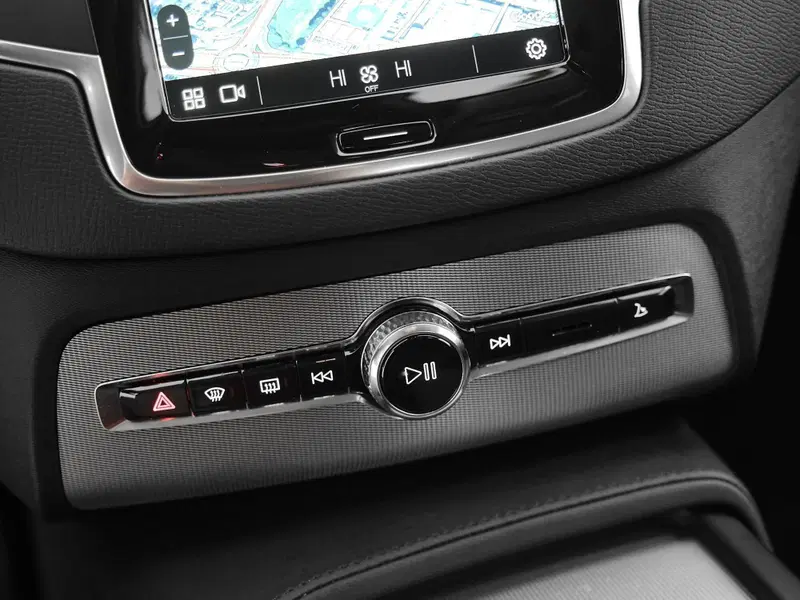 Volvo XC90 usata a Prato (14)