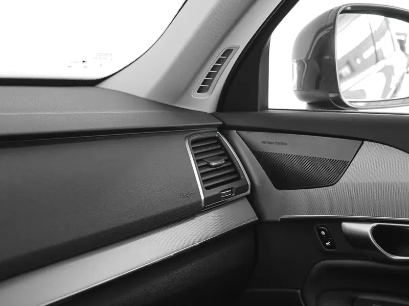 Volvo XC90 usata a Prato (16)