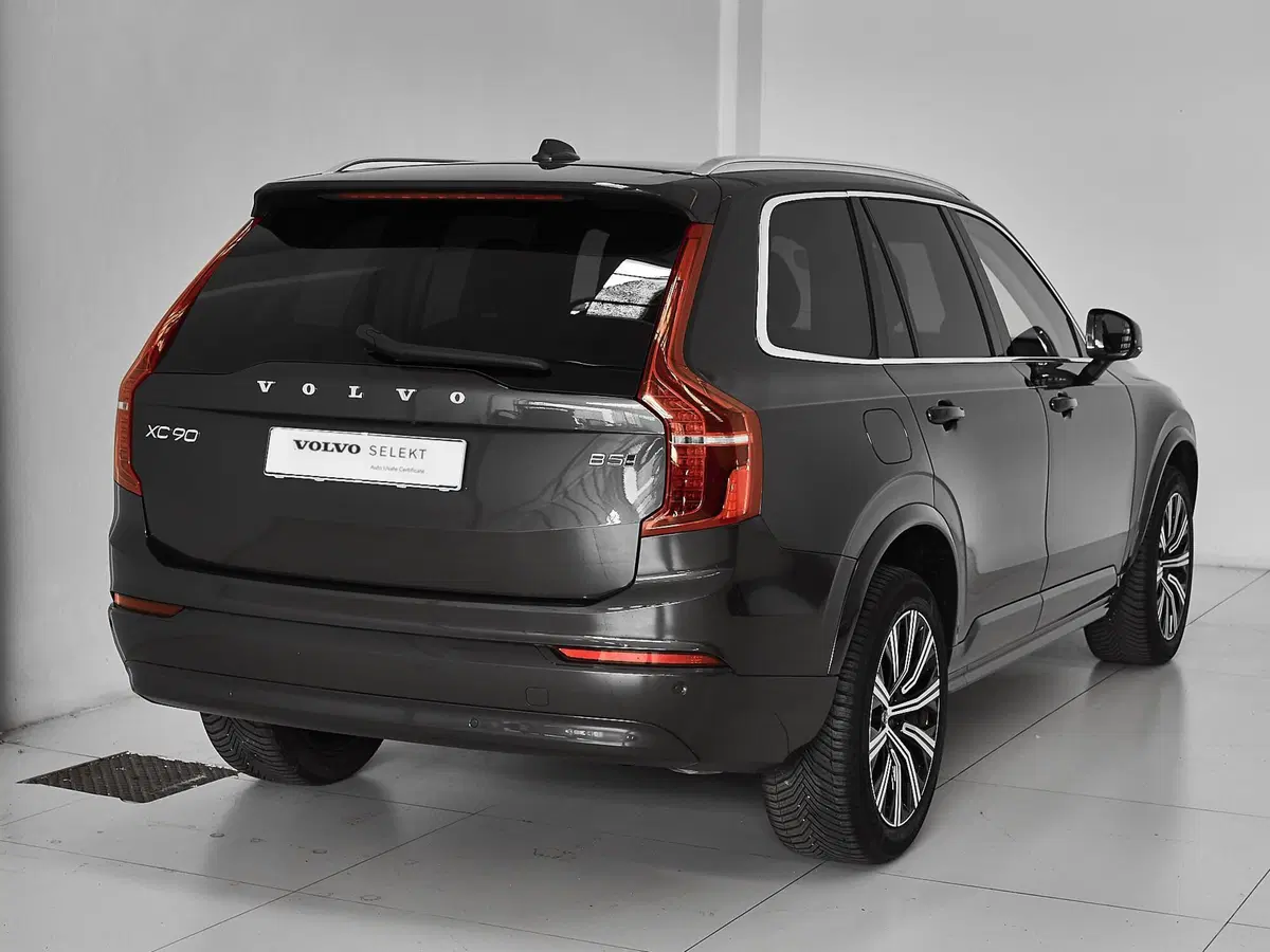 Volvo XC90 usata a Prato (6)