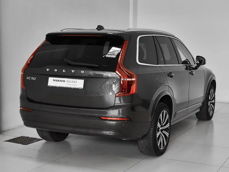 Volvo XC90 usata a Prato (6)